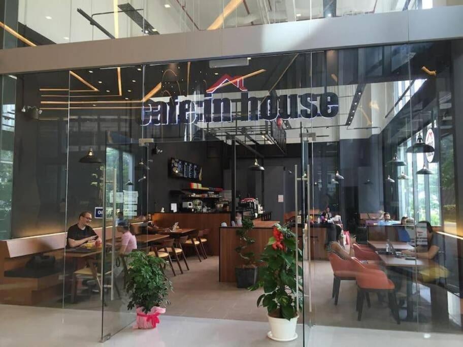 קואלה לומפור Summer Suites Apartment @Klcc By Sarah'S Lodge מראה חיצוני תמונה