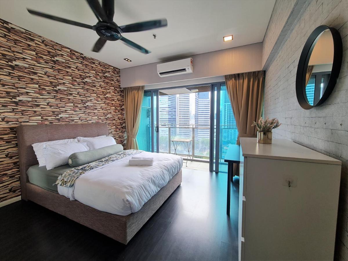 קואלה לומפור Summer Suites Apartment @Klcc By Sarah'S Lodge מראה חיצוני תמונה