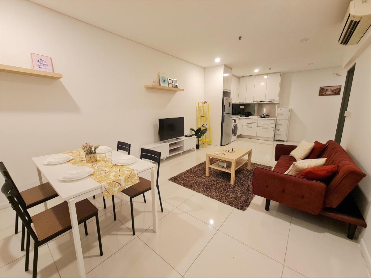קואלה לומפור Summer Suites Apartment @Klcc By Sarah'S Lodge מראה חיצוני תמונה